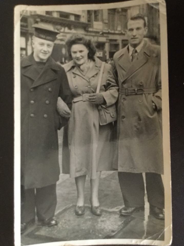 Reg Howlett with brother Ted and Sister in law